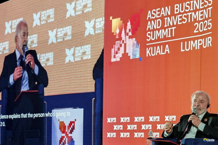 A empresários, Lula diz que mundo não aceita 