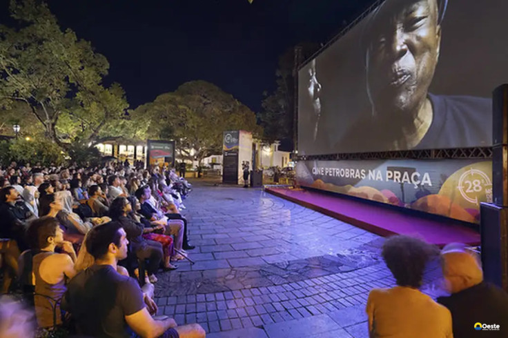 Abertura da Mostra de Tiradentes celebra Karine Teles e Júlio Bressane