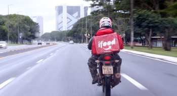 Ação no Rio lembra Dia Mundial em Memória das Vítimas de Trânsito