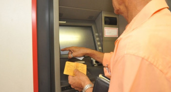 Agências bancárias reabrem nesta quarta-feira a partir do meio-dia