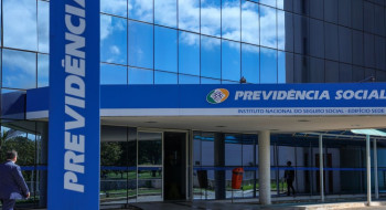AGU cobra na Justiça mais R$ 135 milhões ligados a desvios no INSS