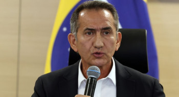 Ainda é impossível mensurar todos os danos do tornado, diz ministro