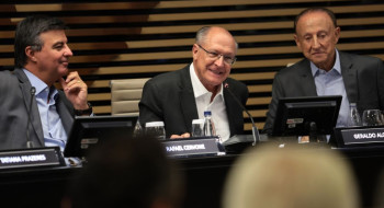 Alckmin diz que redução da jornada de trabalho é tendência mundial