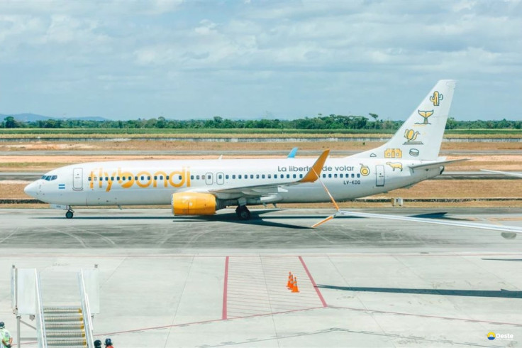 Anac limita a venda de passagens aéreas da Flybondi no Brasil