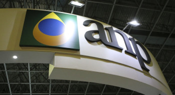 ANP autoriza funcionamento parcial da Refit