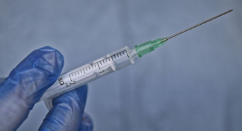 Anvisa alerta para riscos de uso indevido de preenchedores dérmicos