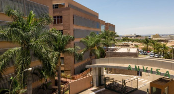 Anvisa determina suspensão de tônico capilar e apreensão de cosméticos