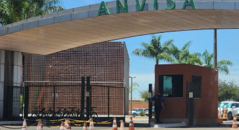 Anvisa proíbe fabricação e venda de suplementos irregulares
