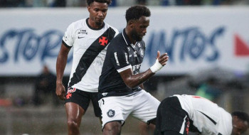 Após atraso devido à chuva, Remo e Vasco empatam pelo Brasileirão