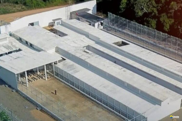 Após fuga, autoridades procuram 12 detentos de prisão em Maués (AM)