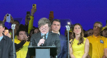 Após ofensas de Milei a Lula, Itamaraty chama embaixador para consulta