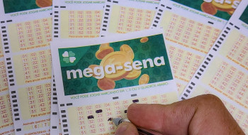 Aposta do CE acerta dezenas da Mega e leva prêmio de R$ 158 milhões