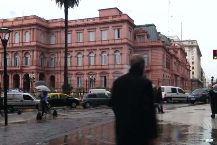 Argentina restringe imigração de venezuelanos ligados a Maduro