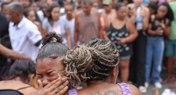 Ativistas denunciam "massacre" em ação policial no Rio