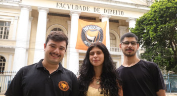 Ato de estudantes da UFF deu pontapé em mobilização por virada de Lula