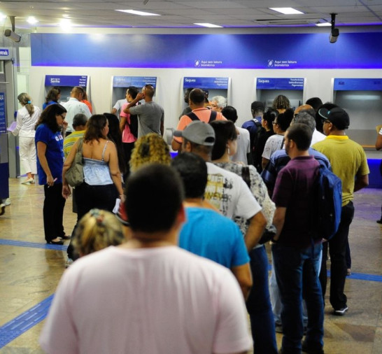 Bancários farão paralisação de 24 horas nesta quinta-feira