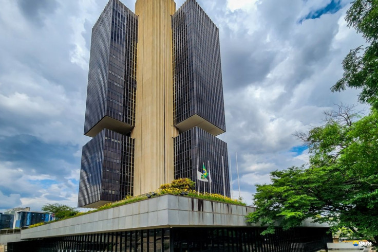 Bancos poderão descontar aportes antecipados ao FGC