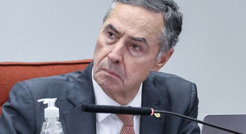 Barroso anuncia que vai deixar cargo de ministro do STF