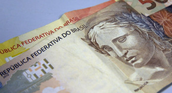 Beneficiários com NIS de final 7 recebem Bolsa Família de julho