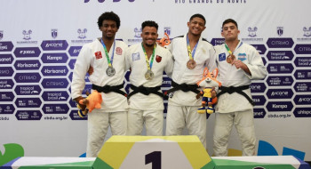 Bicampeão de judô nos JUBs mira vaga na Olimpíada de Los Angeles