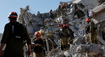 Bombardeios seguem neste domingo no Oriente Médio
