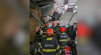 Bombeiros descartam explosão antes de desabamento em restaurante em SP