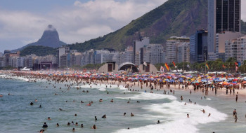 Bombeiros fizeram 1.167 salvamentos em dois dias na orla do Rio