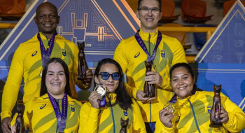 Brasil fecha Mundial de halterofilismo com ouro nas equipes femininas