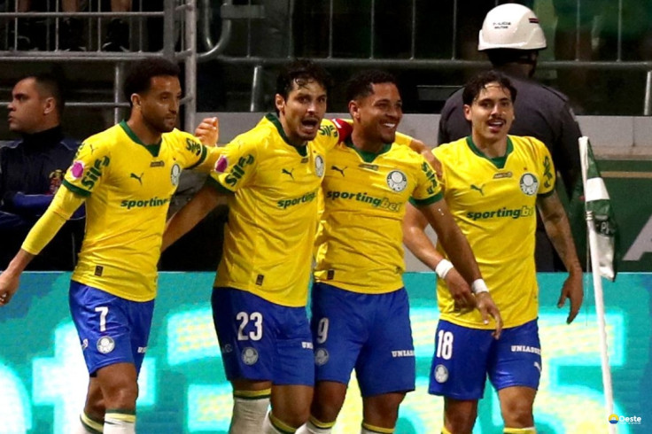 Brasileiro: Palmeiras goleia Bragantino e permanece com folga na ponta