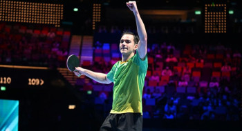 Calderano derrota francês e fica a 2 vitórias do bi na Copa do Mundo