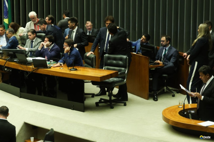 Câmara aprova em segundo turno PEC da Segurança Pública