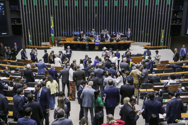 Câmara aprova Medida Provisória com novas regras para seguro-defeso