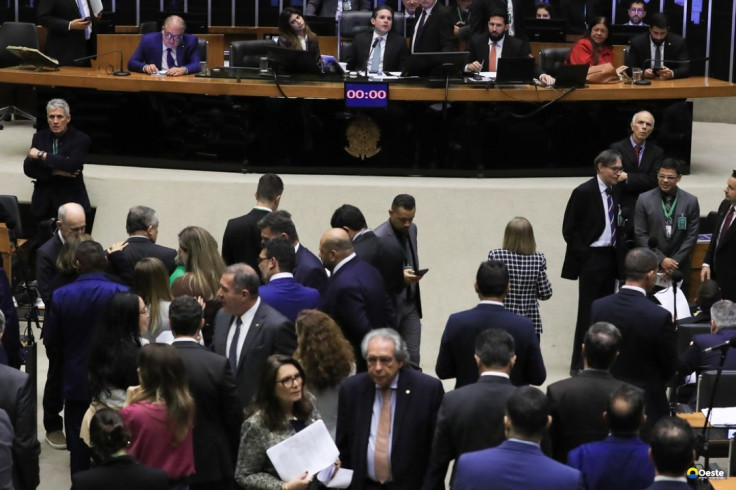 Câmara aprova projeto que tipifica o crime de domínio de cidades