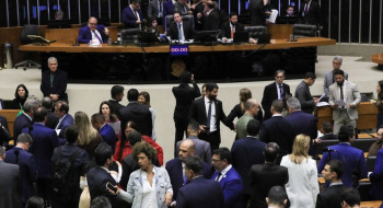 Câmara aprova urgência para votar direito à bagagem de mão gratuita