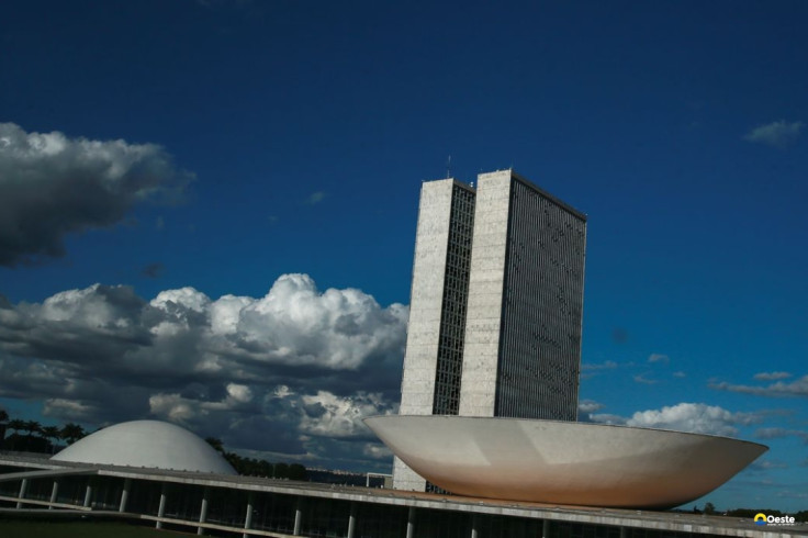 Câmara tem baixa atuação em pautas de igualdade racial, diz pesquisa