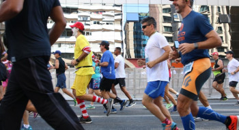 Caminhos da Reportagem celebra centenário da Corrida de São Silvestre