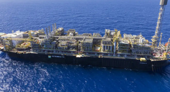 Campo de Búzios, da Petrobras, bate recordes de exportação de gás