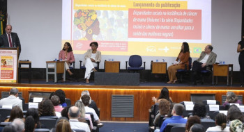 Câncer de mama: mulheres negras morrem 3,8 vezes mais que brancas