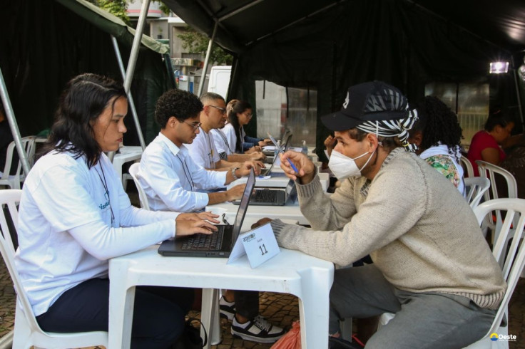 Cartórios de todo o Brasil fazem mutirão de registro civil esta semana