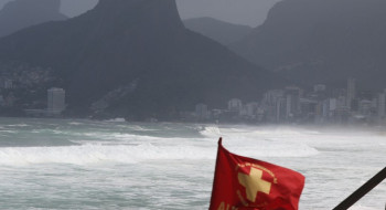 Chuva forte atinge o Rio de janeiro desde a noite desta segunda-feira