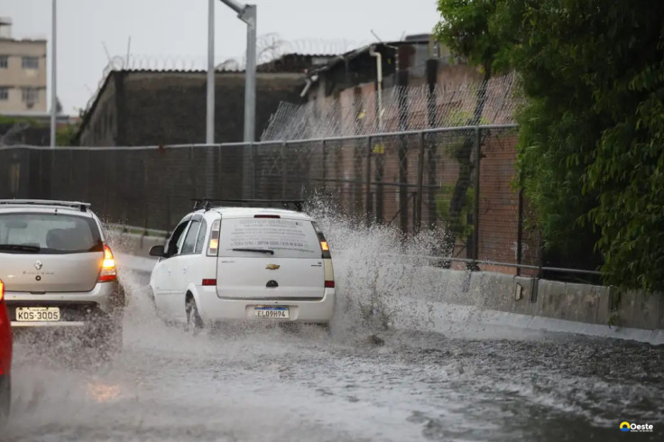 Chuvas no Rio de Janeiro deixam um morto em Angra dos Reis