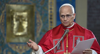 CNBB manifesta apoio ao Papa Leão XIV após críticas de Trump