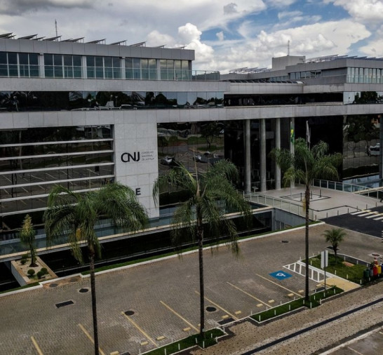 CNJ acaba com aposentadoria compulsória como punição máxima para juiz