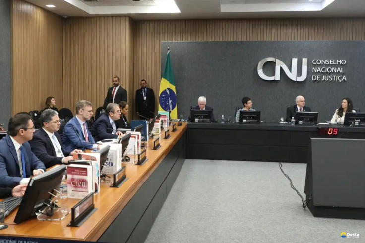 CNJ afasta ex-juíza da Lava Jato por dois anos