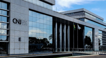 CNJ e CNMP aprovam novos penduricalhos para juízes e membros do MP