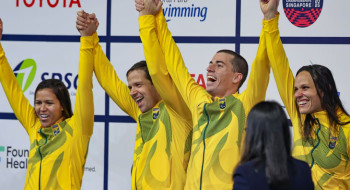 Com direito a recorde mundial, Brasil brilha no Mundial de natação