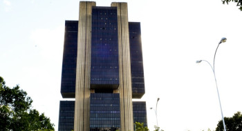 Com quórum desfalcado, Copom decide se mantém Taxa Selic