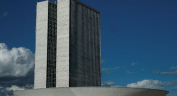 Comissão especial da Câmara aprova novo Plano Nacional de Educação