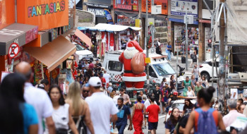Compras de última hora agitam comércio popular em São Paulo