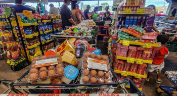 Consumo de alimentos cresce após proibição das bets no país, diz Abras